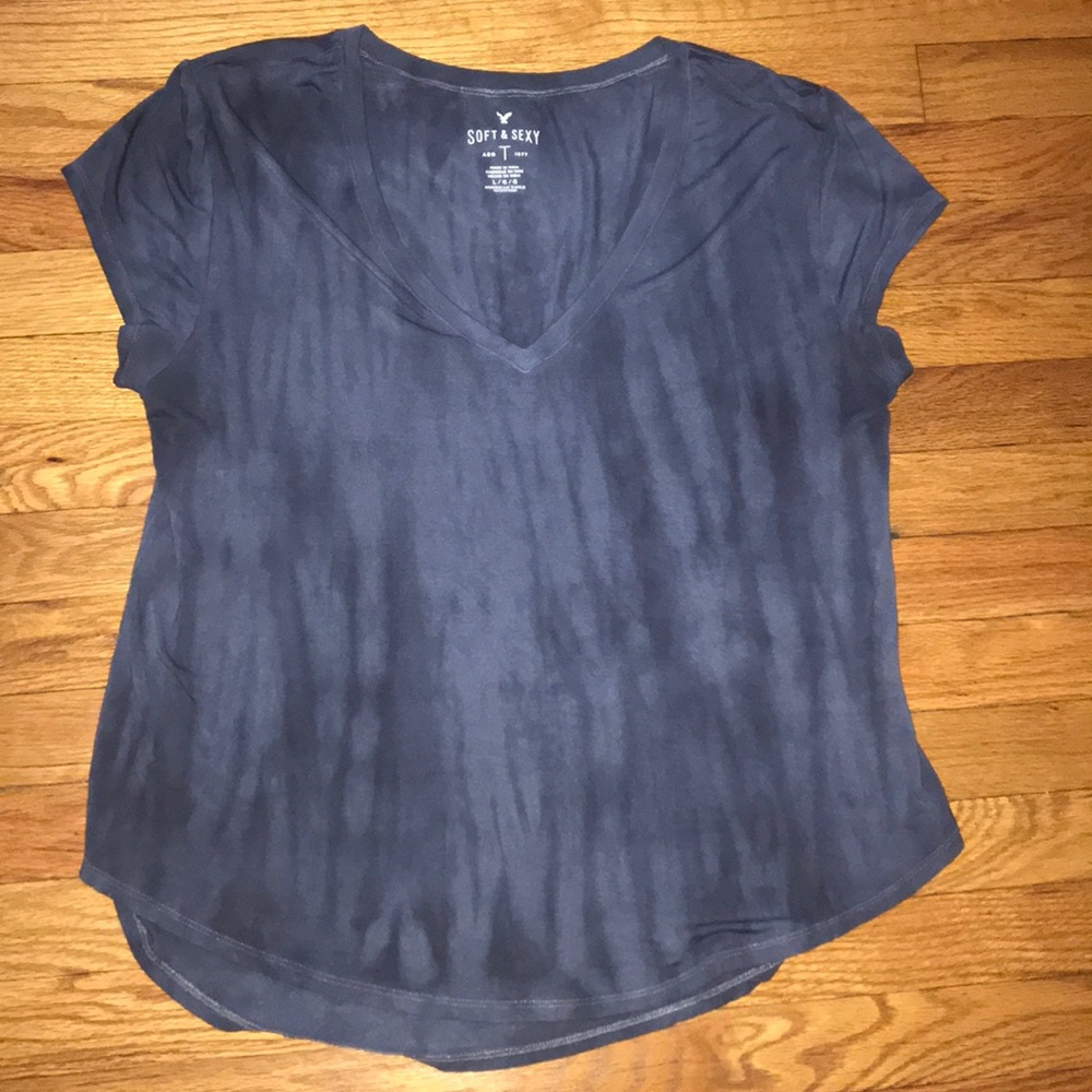 American Eagle Soft and Sexy Tee (L)